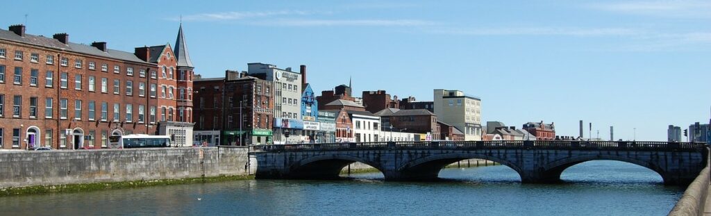 A view of the river Lee in the real irish capital - Cork